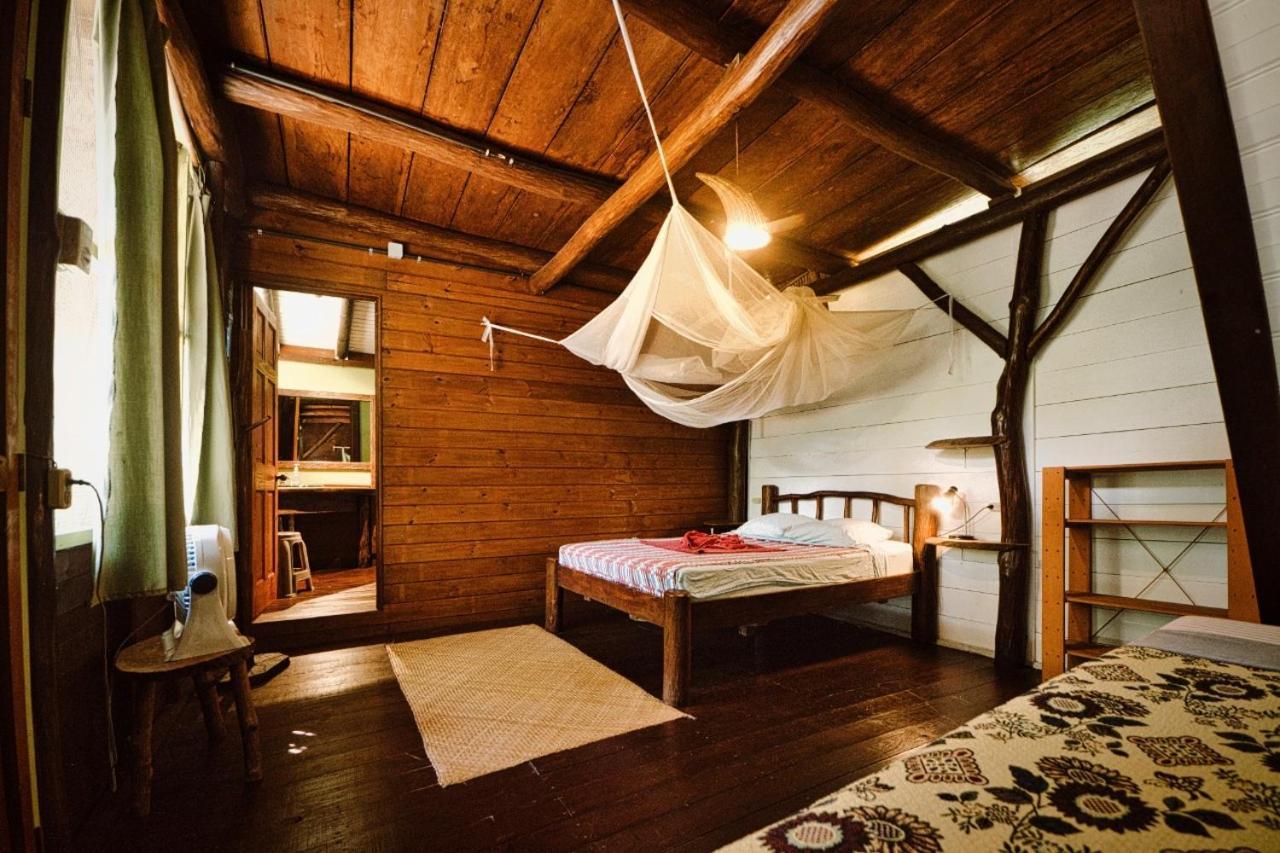 Hotel Casa Perico Rio Dulce Ngoại thất bức ảnh