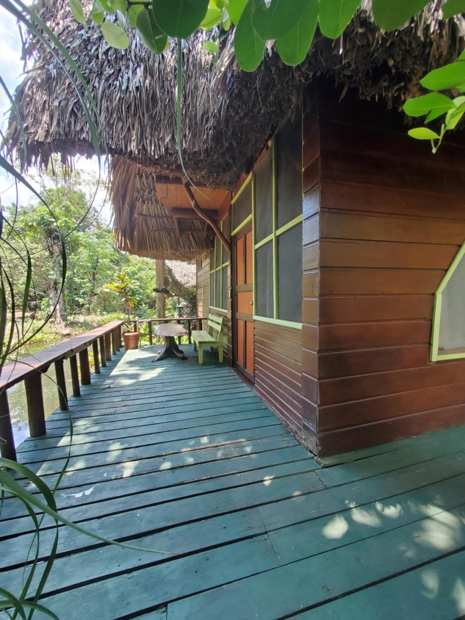 Hotel Casa Perico Rio Dulce Ngoại thất bức ảnh