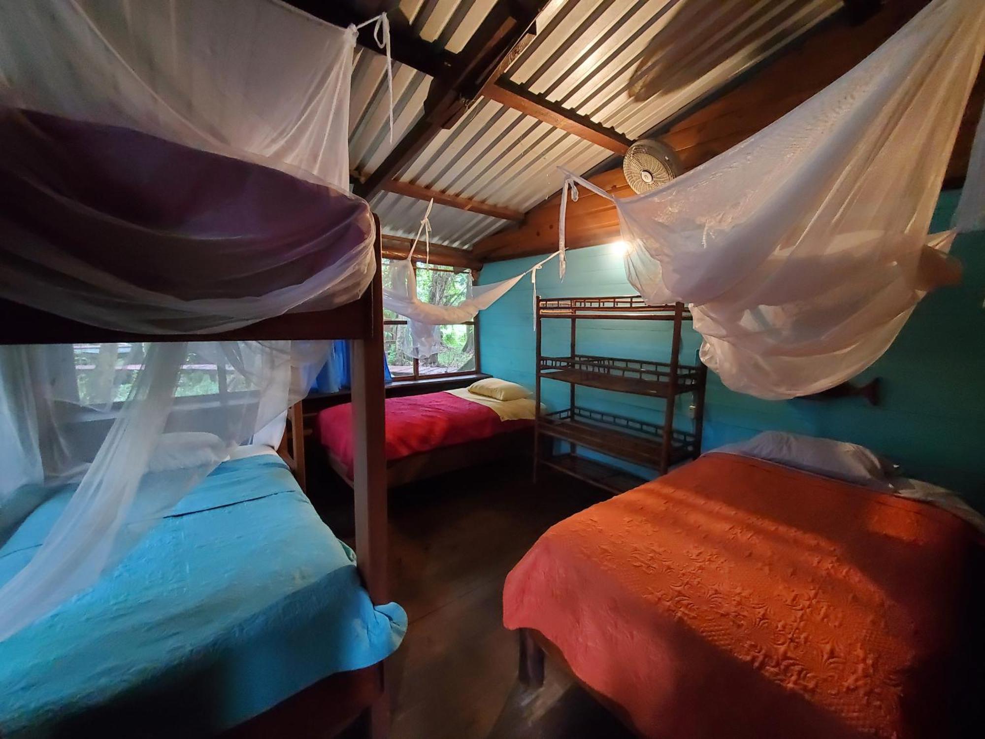 Hotel Casa Perico Rio Dulce Ngoại thất bức ảnh